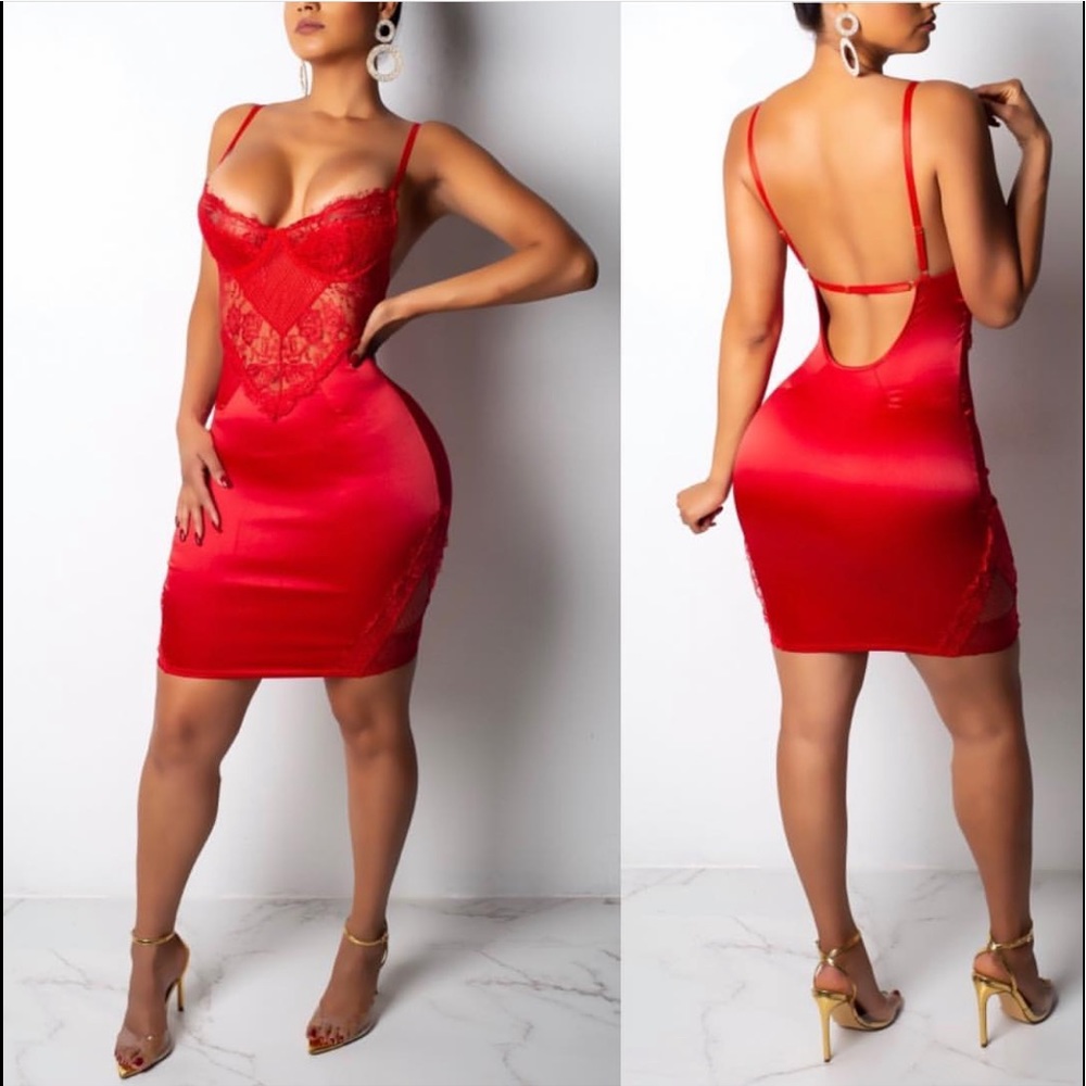 ❤️If Looks Can Kill Red Mini ❤️